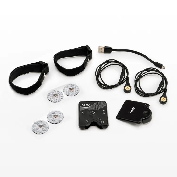healy-editions_obsidian-04-without-earclips.jpg